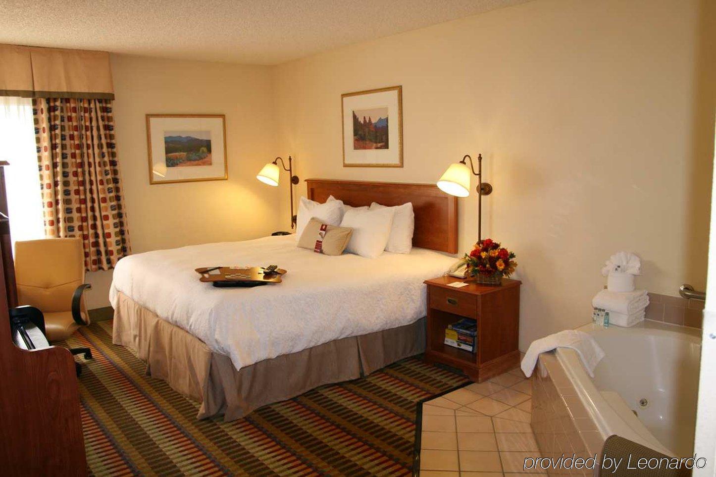Hampton Inn Phoenix-Chandler Bilik gambar
